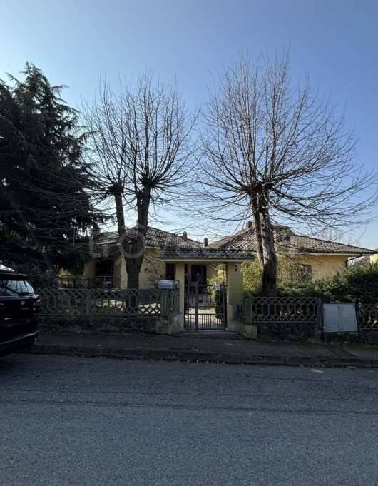 casa indipendente in vendita a Chieri