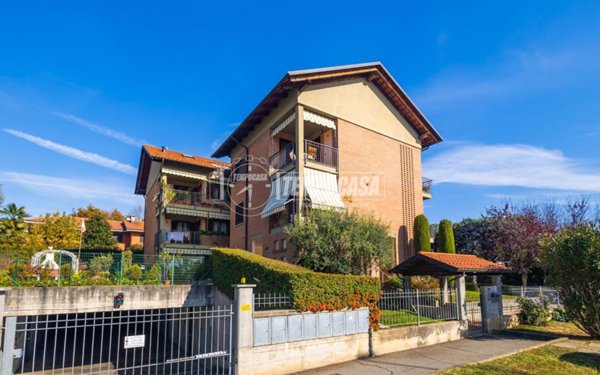 appartamento in vendita a Chieri in zona Roaschia