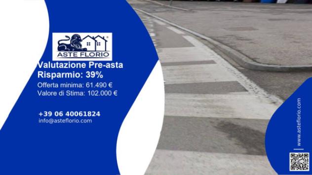 negozio in vendita a Chieri