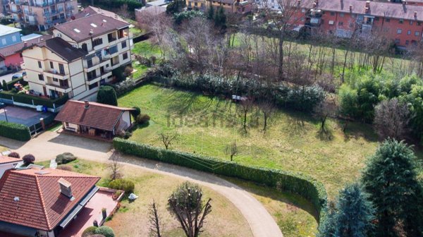 terreno edificabile in vendita a Chieri