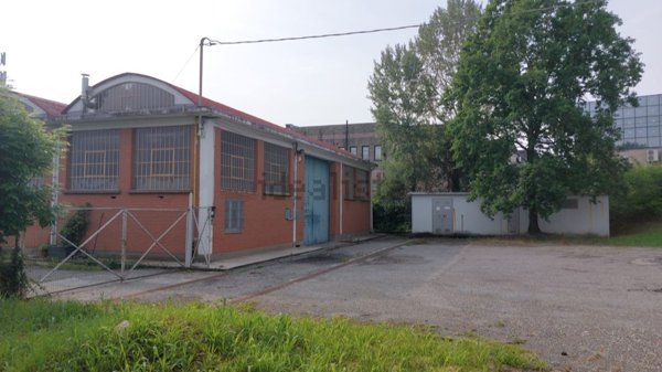 ufficio in vendita a Chieri