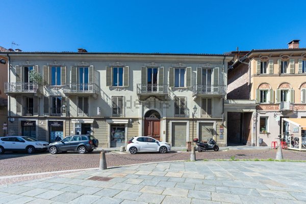 ufficio in vendita a Chieri