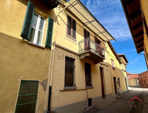 casa indipendente in vendita a Chieri