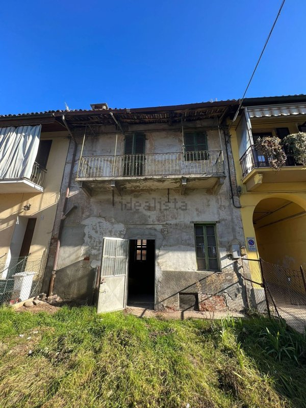 pentavano in vendita a Chieri