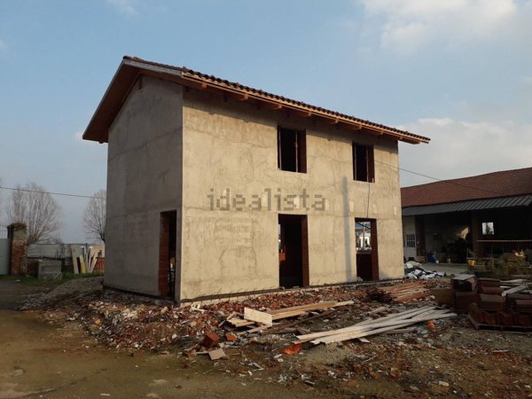 casa indipendente in vendita a Chieri