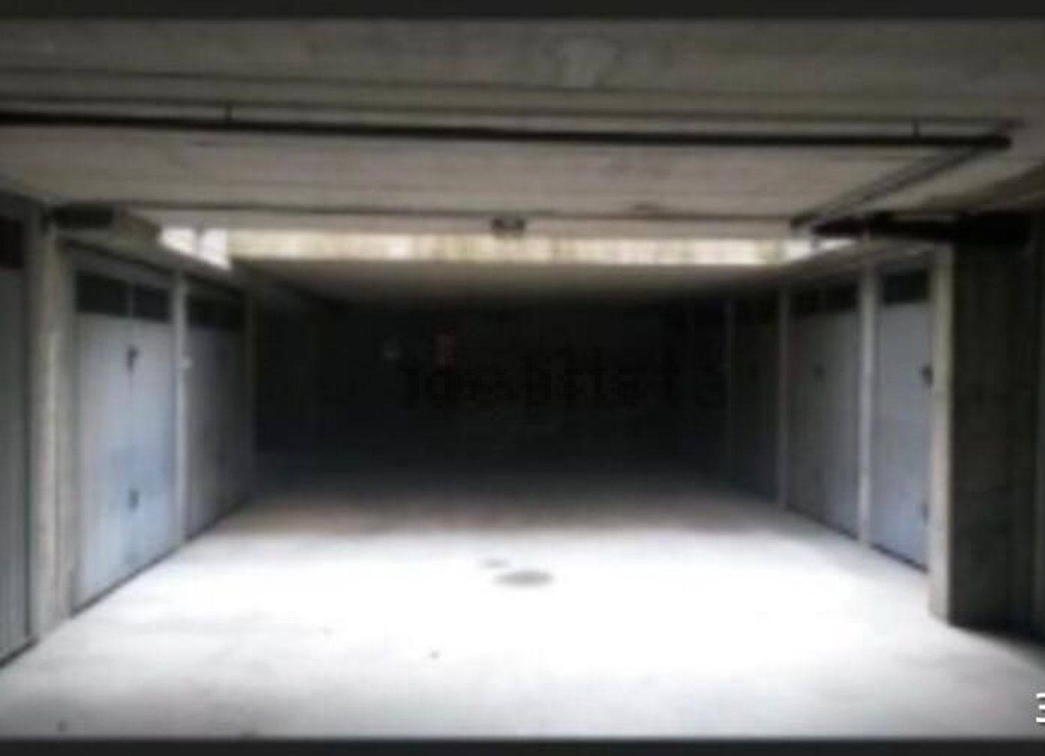 locale di sgombero in vendita a Chieri