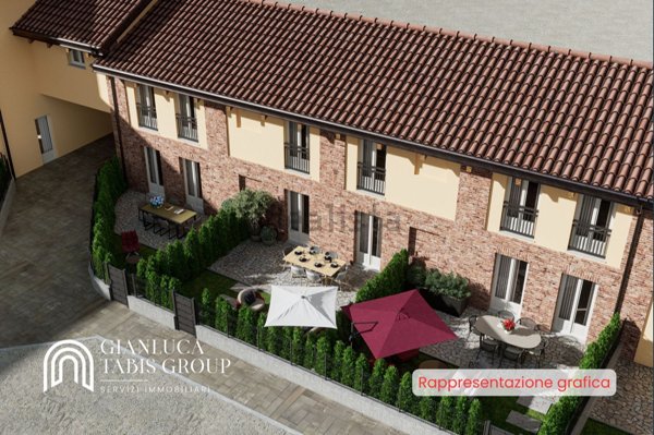 casa indipendente in vendita a Chieri