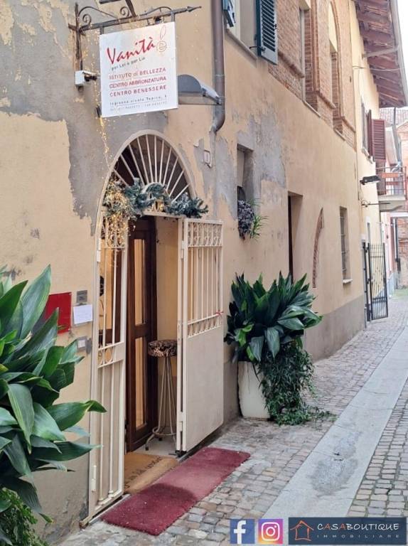 negozio in vendita a Chieri