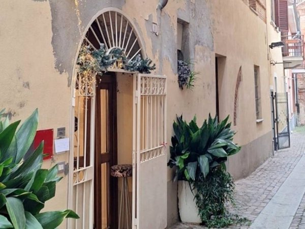 negozio in vendita a Chieri