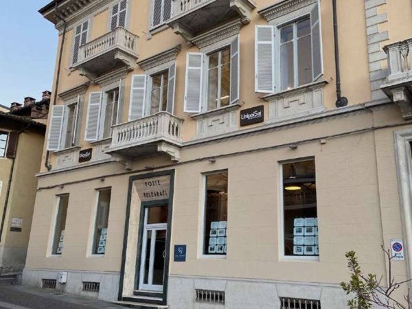 negozio in vendita a Chieri