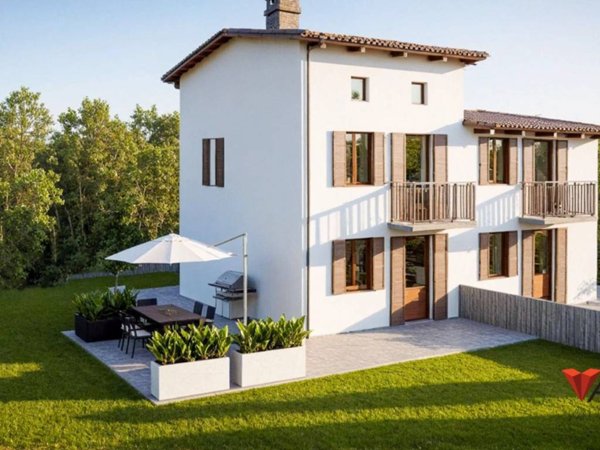 casa indipendente in vendita a Chieri