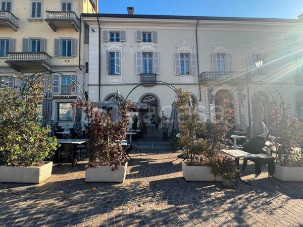 negozio in vendita a Chieri