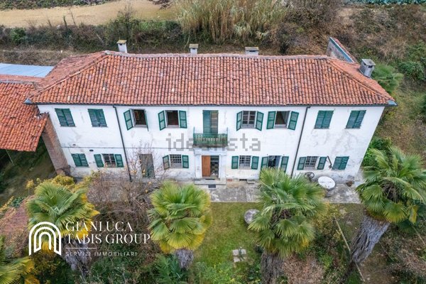 casa indipendente in vendita a Chieri