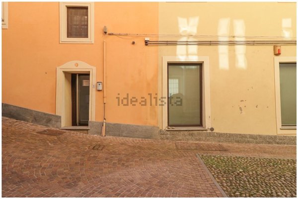 ufficio in vendita a Chieri