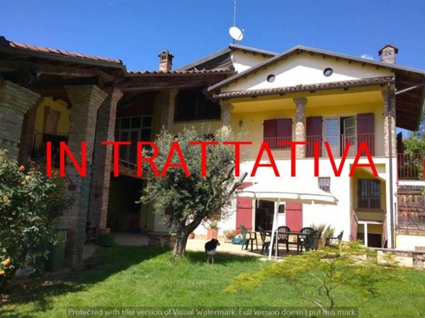 esavano in vendita a Chieri in zona Airali