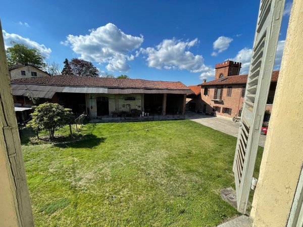 casale in vendita a Chieri