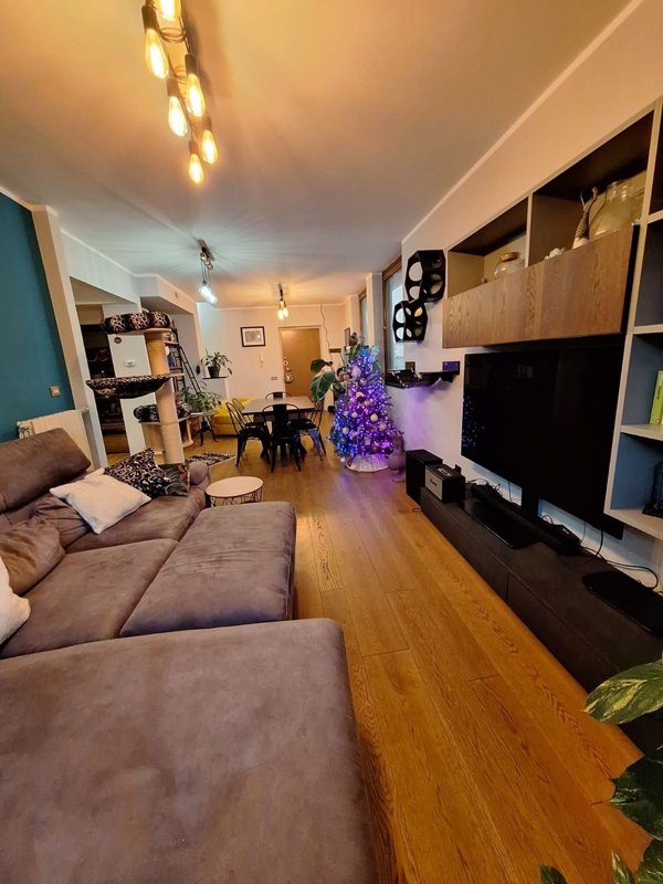 casa indipendente in vendita a Chieri