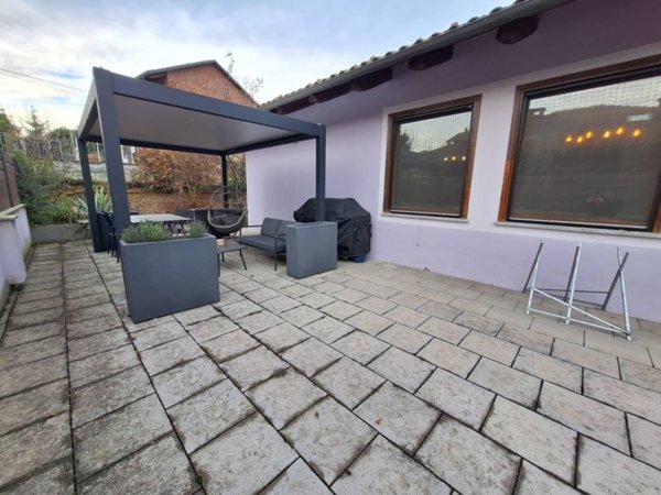 casa indipendente in vendita a Chieri