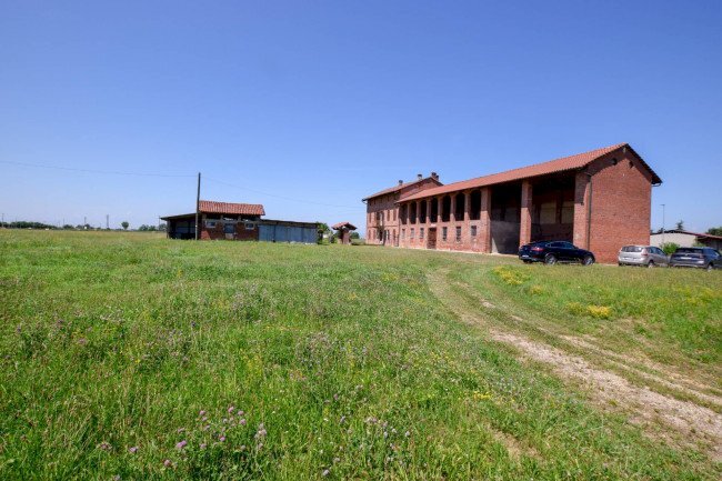 casa indipendente in vendita a Chieri