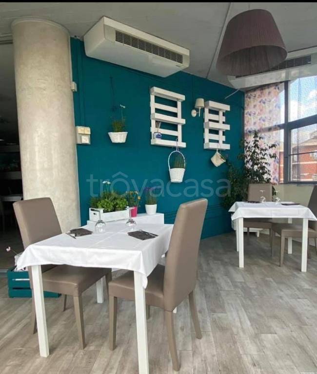 negozio in vendita a Chieri