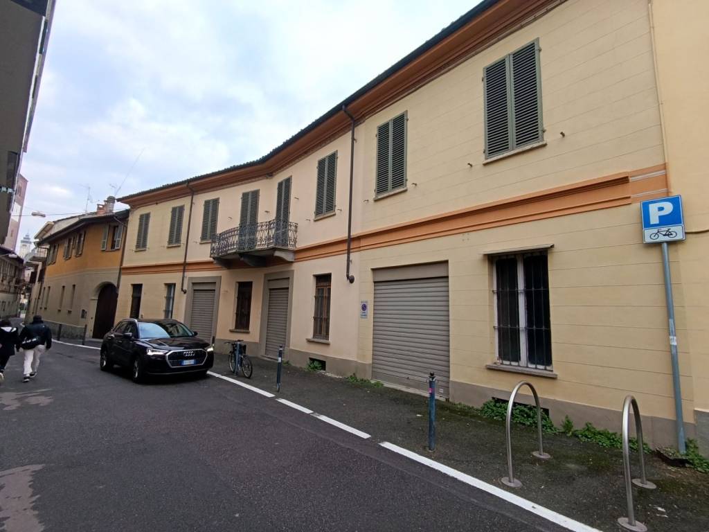 negozio in vendita a Chieri