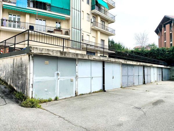 box auto in vendita a Chieri