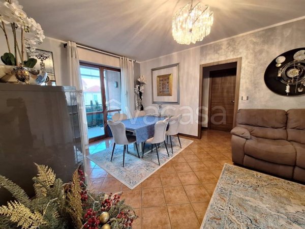 appartamento in vendita a Chieri in zona Tetti Fasano
