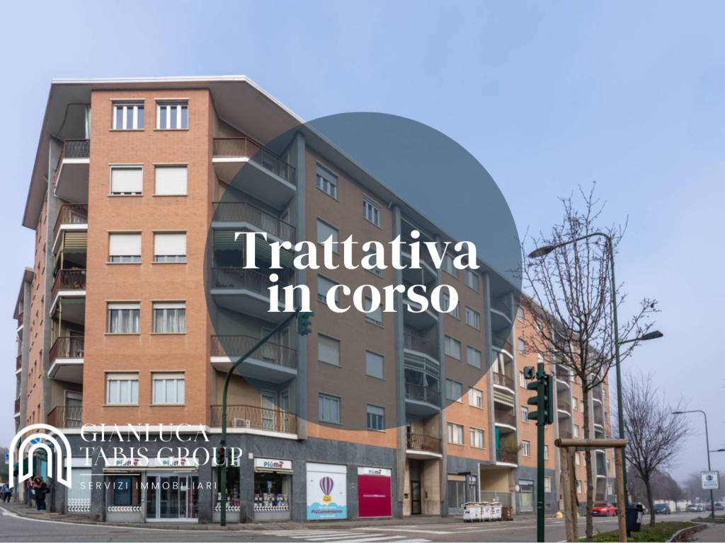 appartamento in vendita a Chieri in zona Roaschia