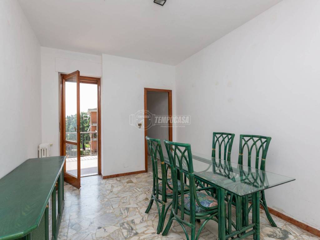 appartamento in vendita a Chieri in zona Roaschia