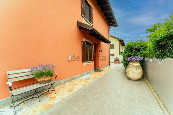 casa indipendente in vendita a Chieri