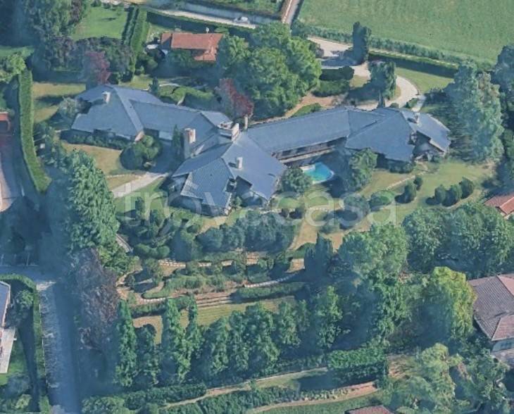 casa indipendente in vendita a Chieri