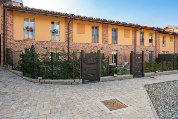 casa indipendente in vendita a Chieri