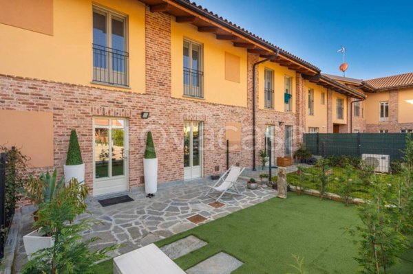 casa indipendente in vendita a Chieri