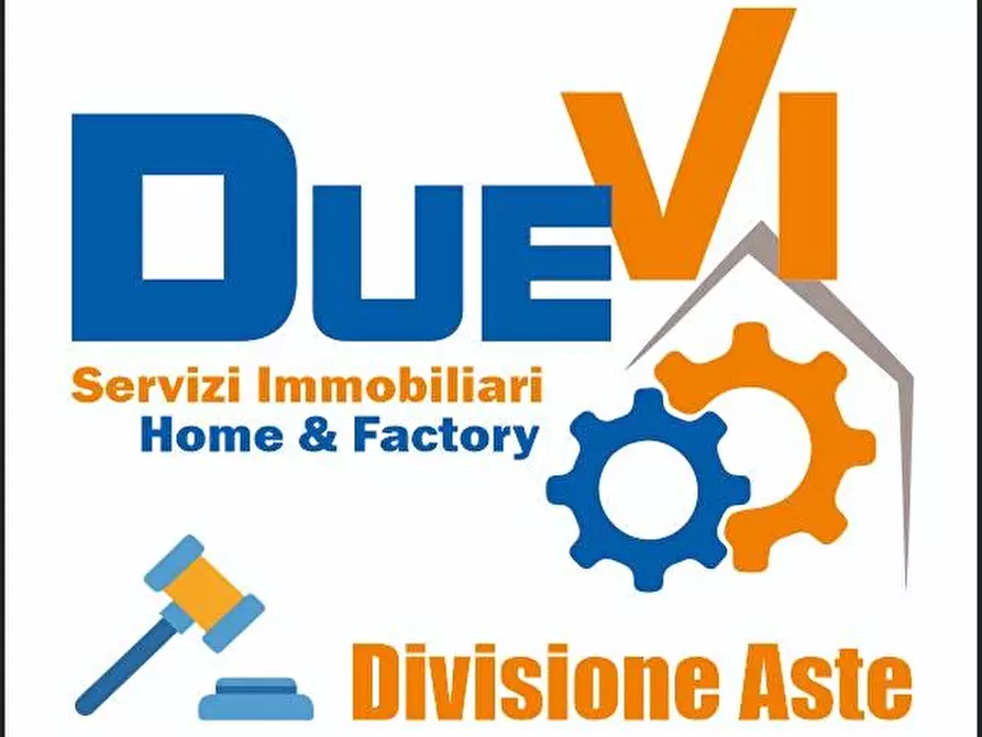 negozio in vendita a Chieri