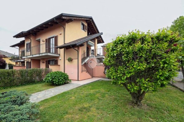 appartamento in vendita a Chieri in zona Pessione