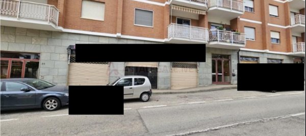 negozio in vendita a Chieri