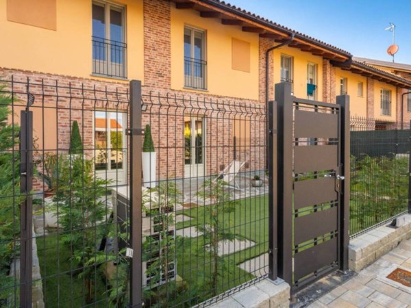 appartamento in vendita a Chieri in zona Airali