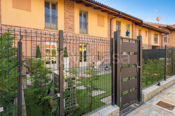appartamento in vendita a Chieri in zona Airali