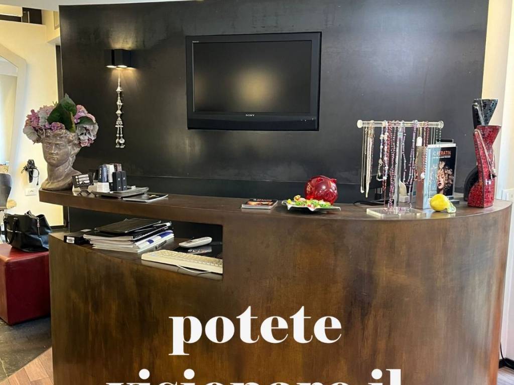 negozio in vendita a Chieri