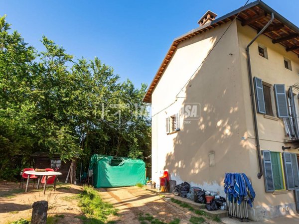 casa indipendente in vendita a Chieri