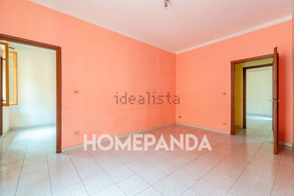 appartamento in vendita a Chieri in zona Canarone