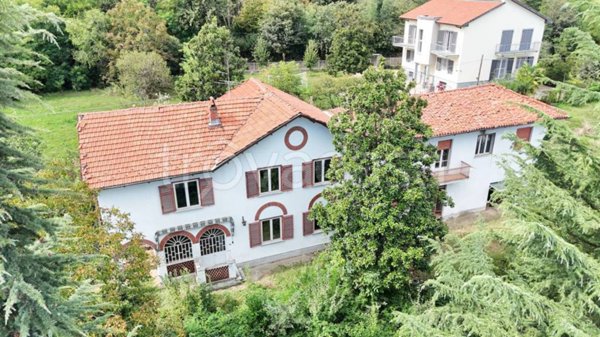 casa indipendente in vendita a Chieri in zona Borgata Maddalena