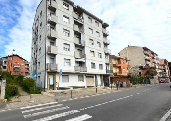 appartamento in vendita a Chieri in zona Airali