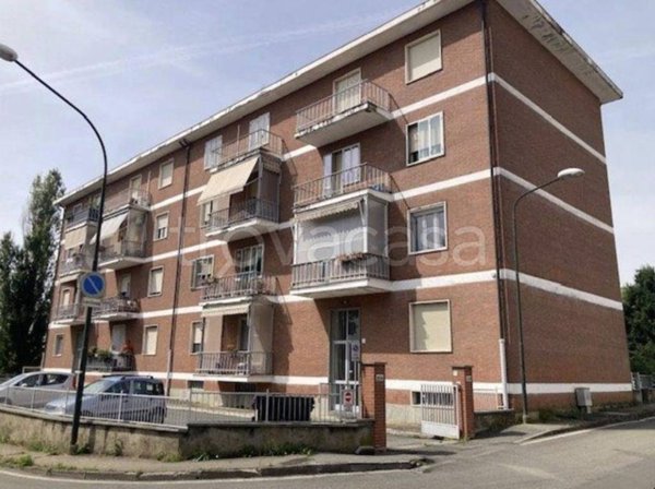 appartamento in vendita a Chieri in zona Borgata Maddalena