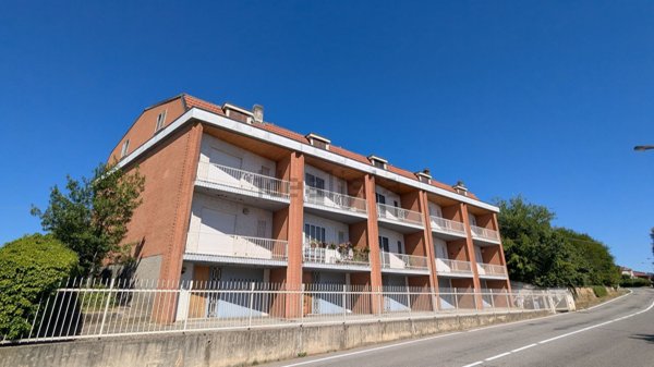 casa indipendente in vendita a Chieri in zona Roaschia
