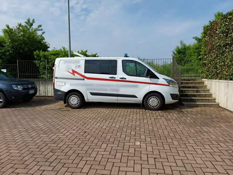mansarda in vendita a Chieri in zona Airali