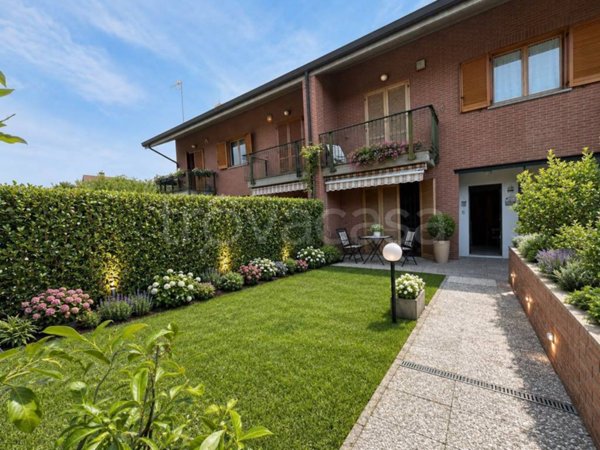 casa indipendente in vendita a Chieri
