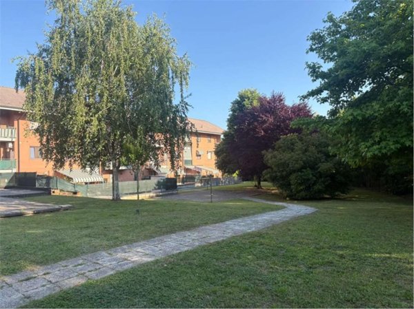 negozio in vendita a Chieri