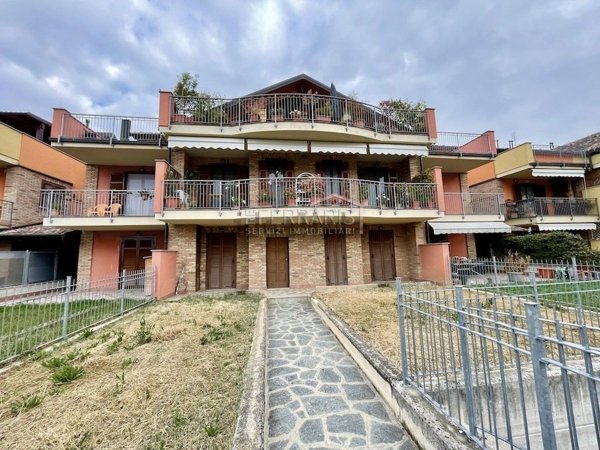 appartamento in vendita a Chieri in zona Airali