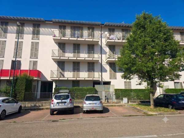 appartamento in vendita a Chieri in zona Borgata Maddalena